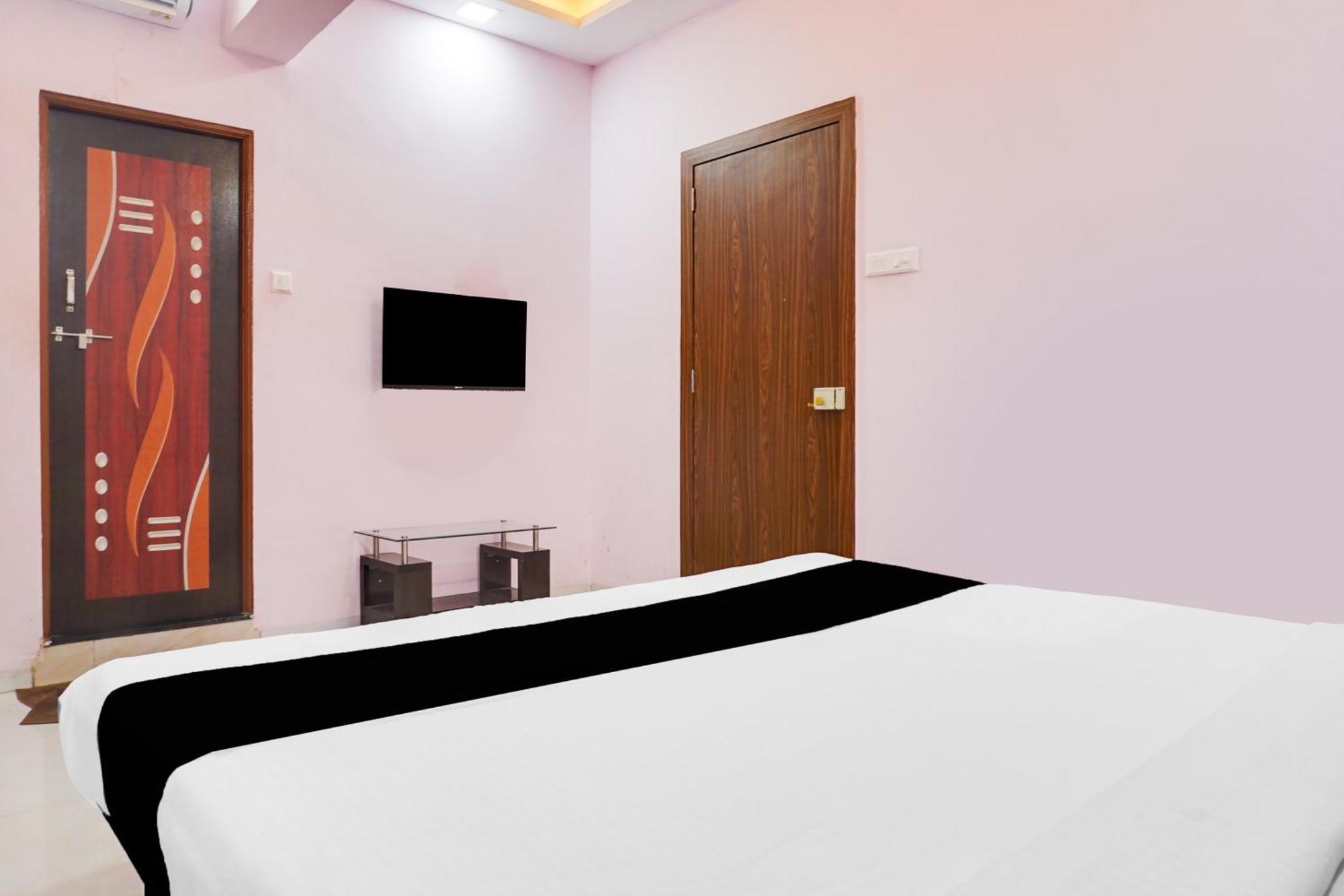 Super Collection O Chandan Nagar Kharadi Formerly Kharadi Inn Пуна Экстерьер фото