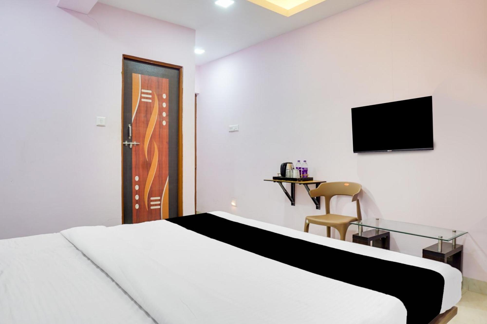 Super Collection O Chandan Nagar Kharadi Formerly Kharadi Inn Пуна Экстерьер фото