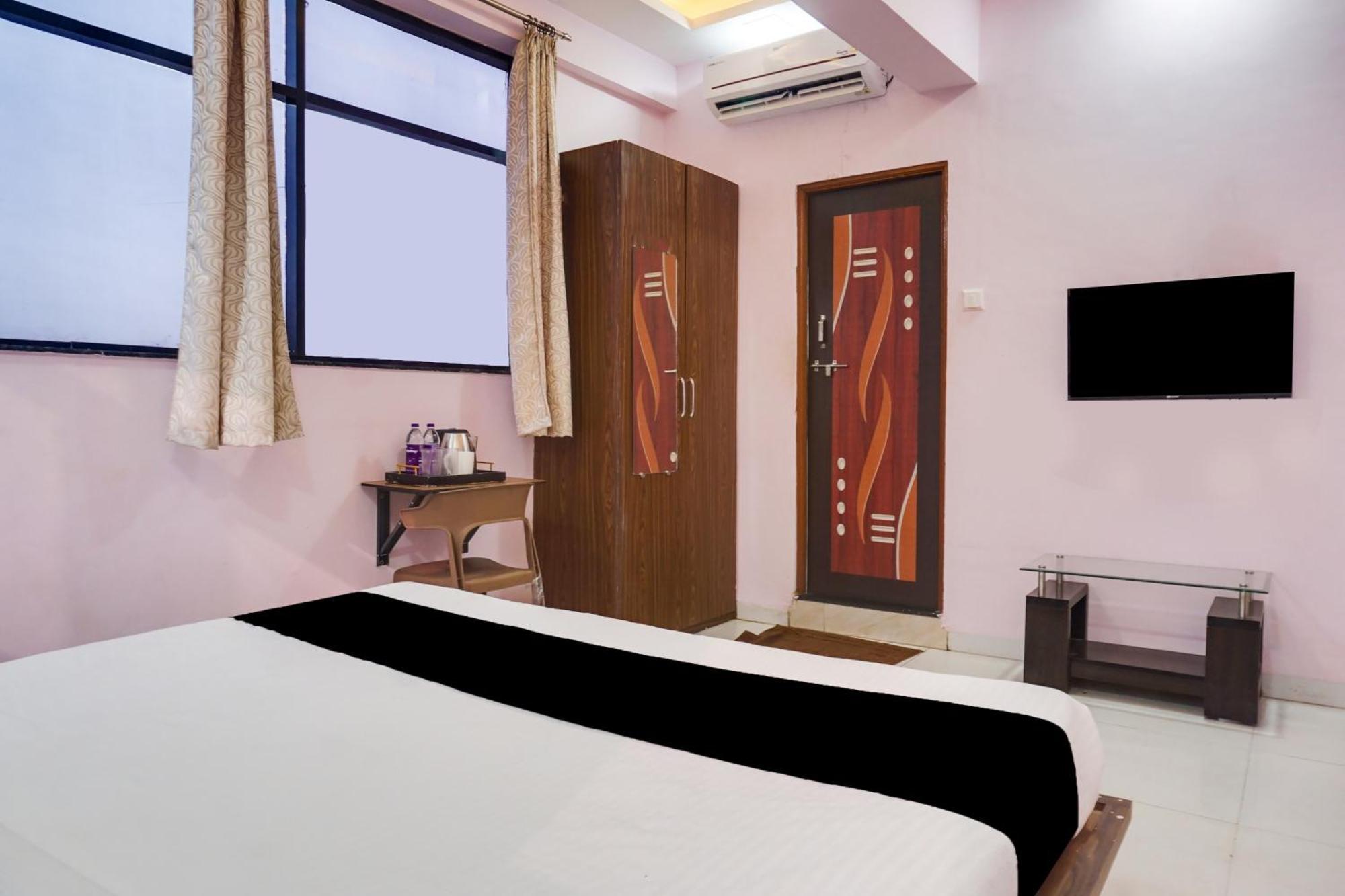 Super Collection O Chandan Nagar Kharadi Formerly Kharadi Inn Пуна Экстерьер фото